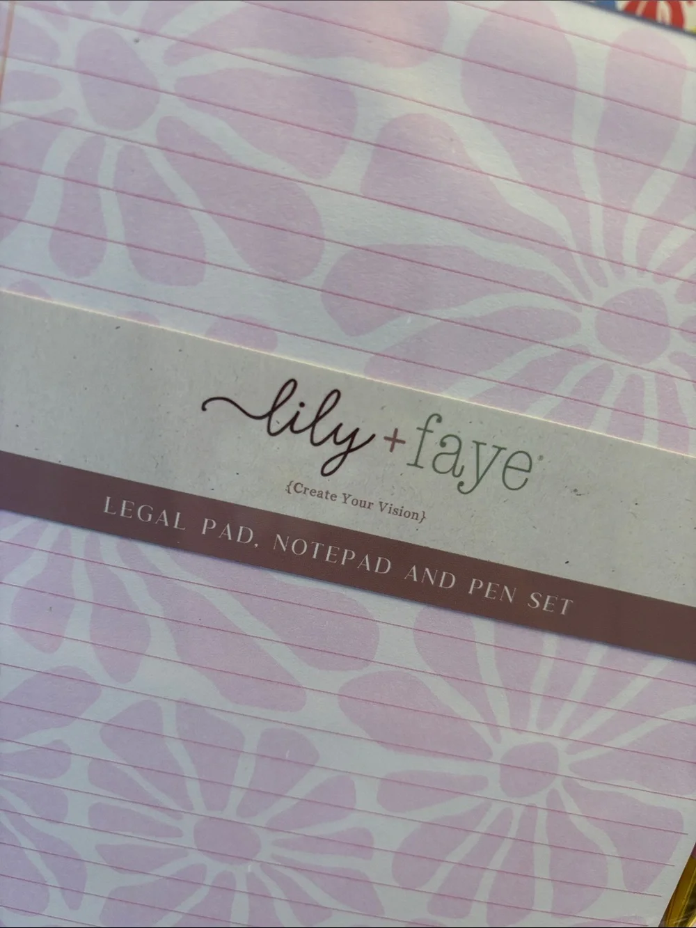Lily + Faye Legal Pad Notepad and Pen Set